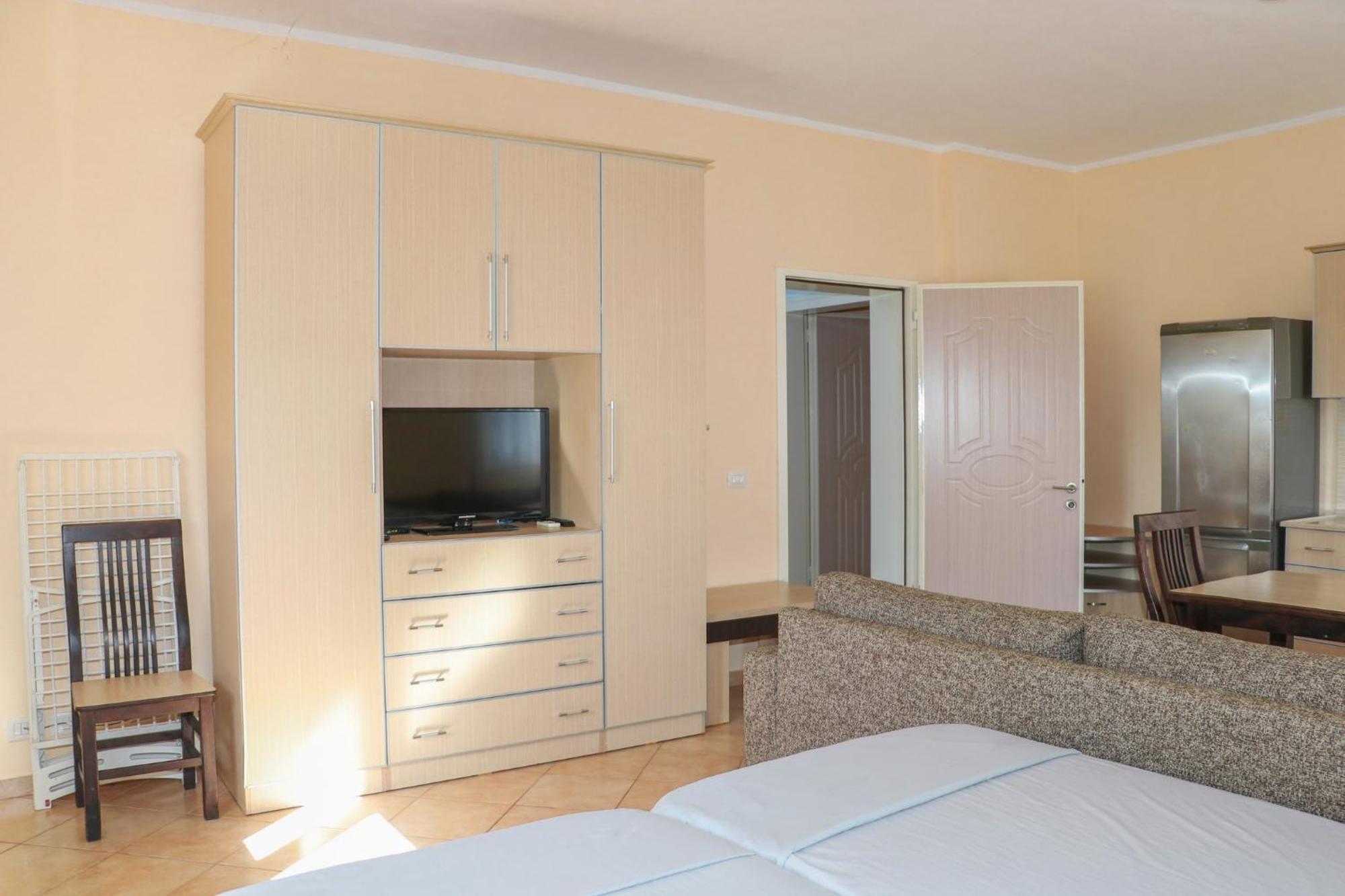 Hotel As Baks-Rrjoll Shkodër Extérieur photo